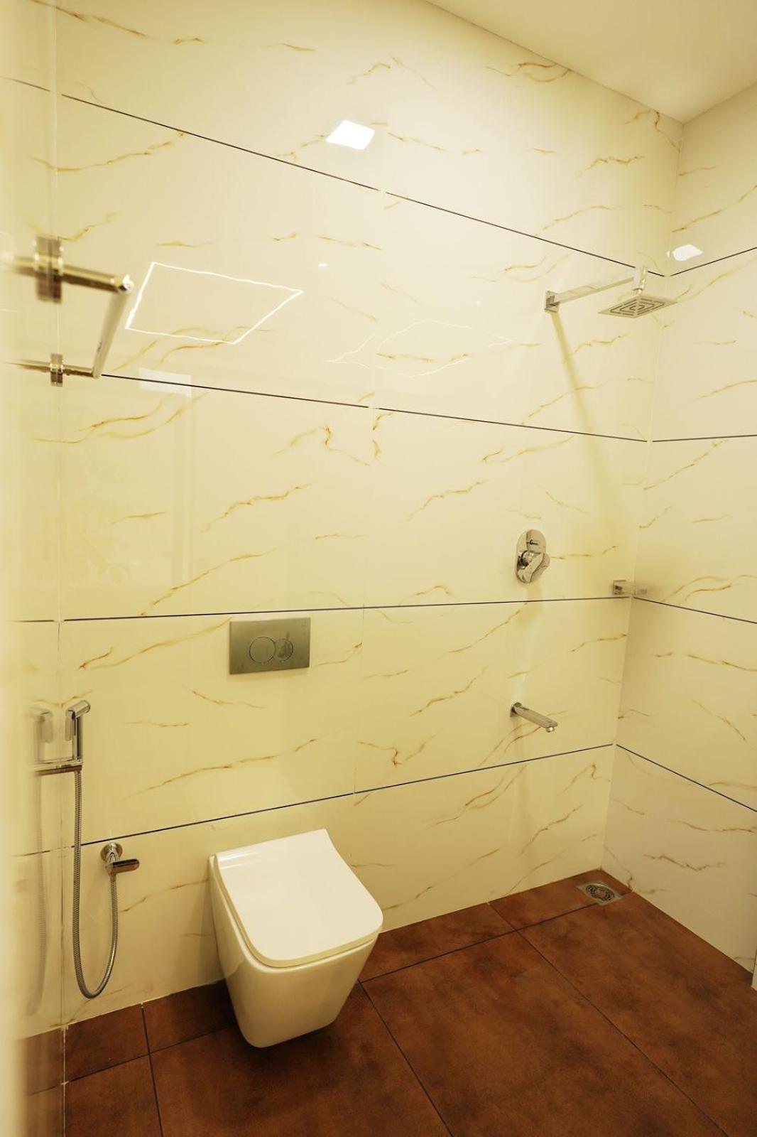 Krishnakripa Premium Residency Hotel Kochi ภายนอก รูปภาพ