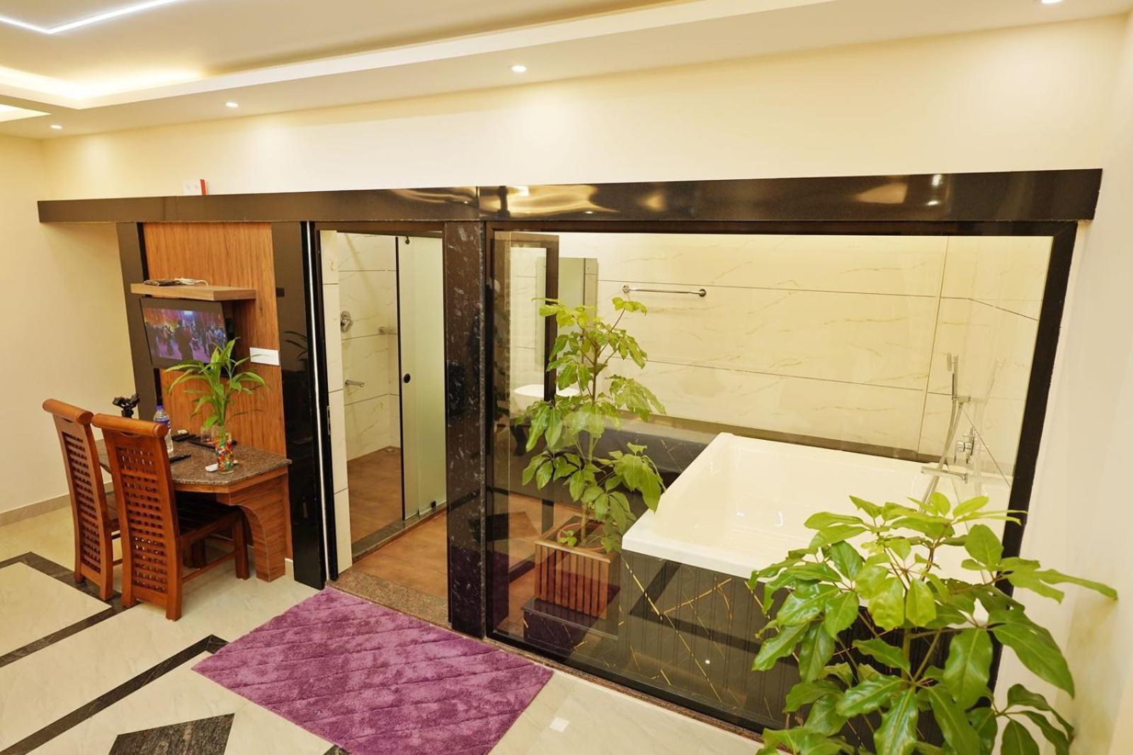 Krishnakripa Premium Residency Hotel Kochi ภายนอก รูปภาพ