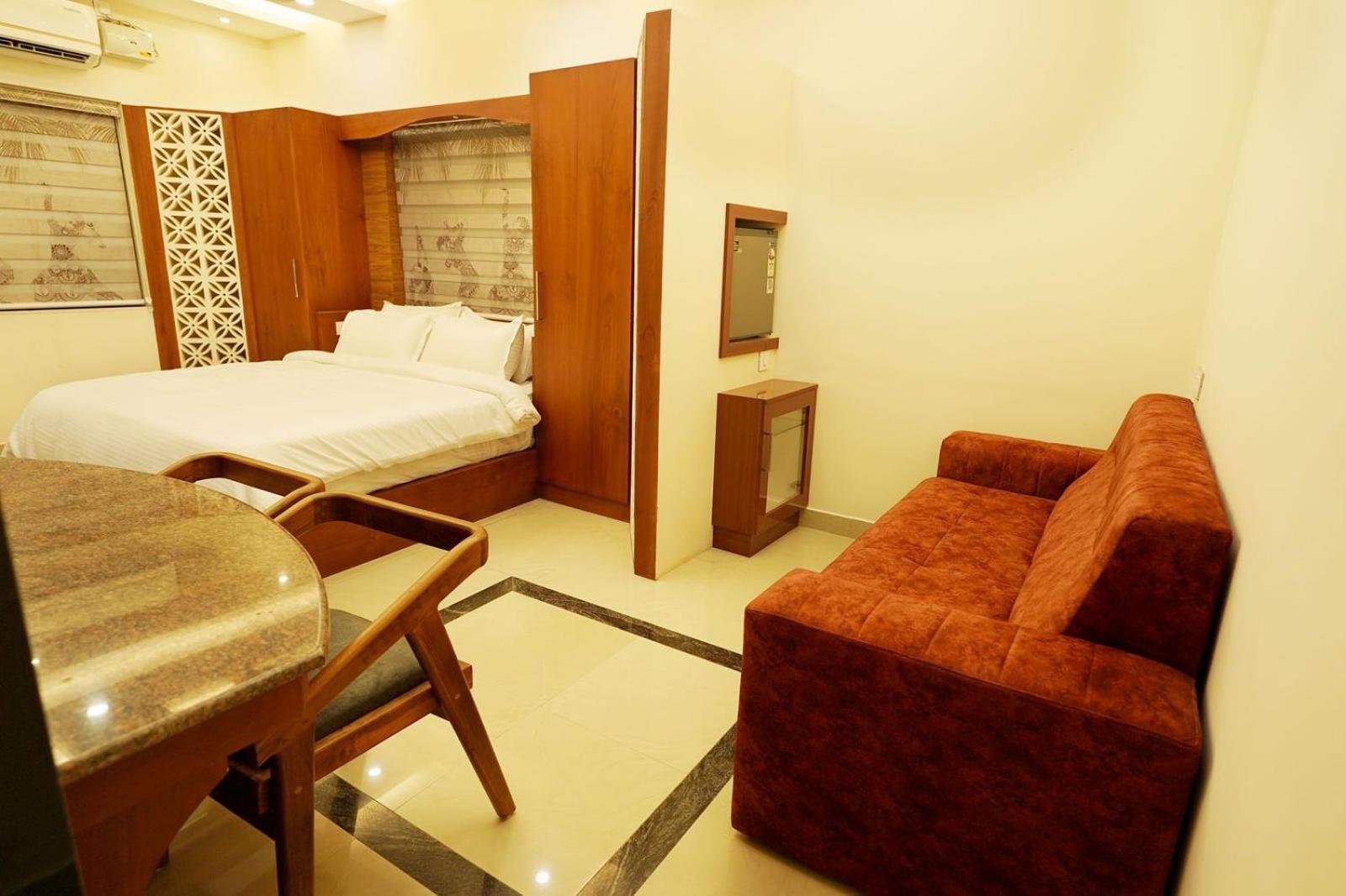 Krishnakripa Premium Residency Hotel Kochi ภายนอก รูปภาพ